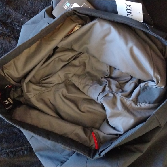 Spyder Winter insulated black ski pants - Picture 16 of 16